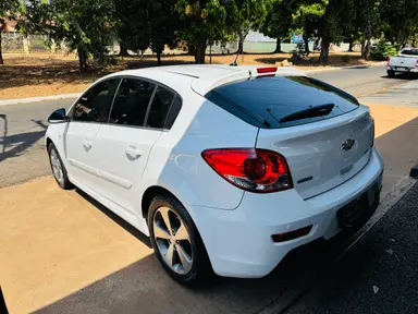 Chevrolet Cruze LT 1.8 Hatch miniatura 4